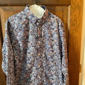 Medium size men’s button down shirt